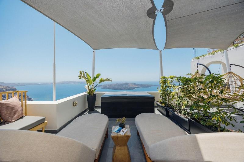 Kastro Suites image