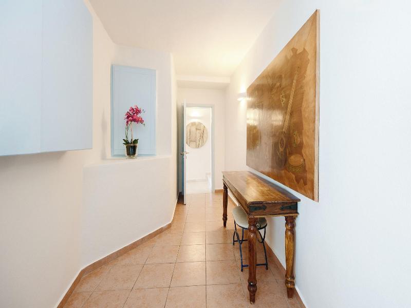 Kastro Suites image