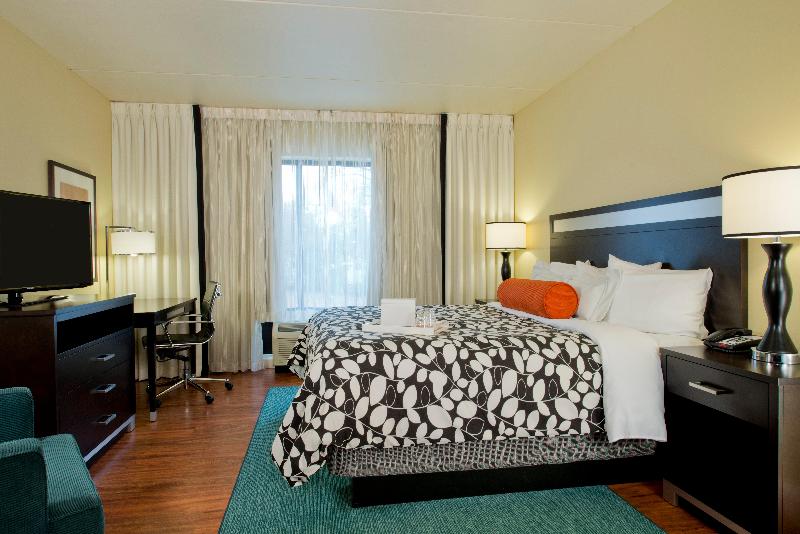 Hotel Indigo Atlanta Airport - College Park image