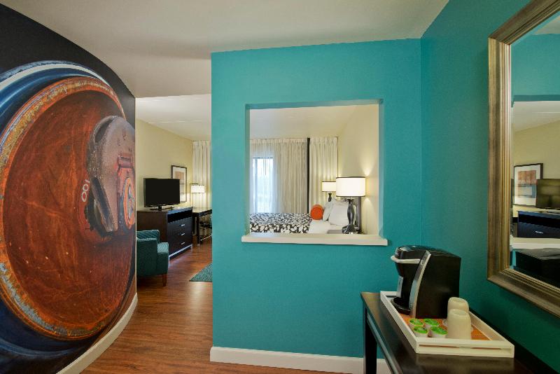 Hotel Indigo Atlanta Airport - College Park image