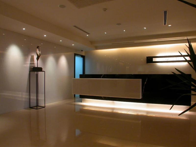 Aqua Bella Hotel image