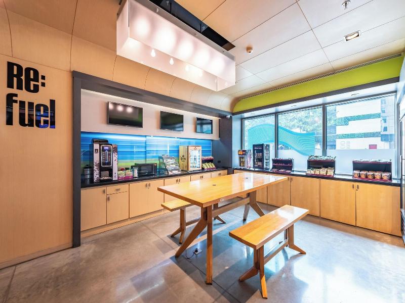 Aloft Bogota Airport image