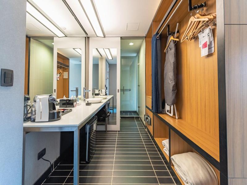 Aloft Bogota Airport image