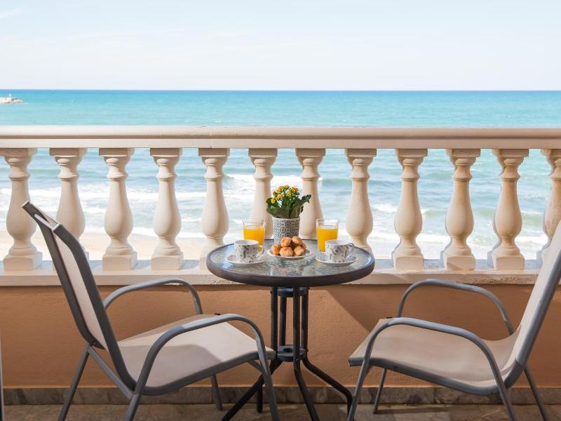 Birais Beach Studios image