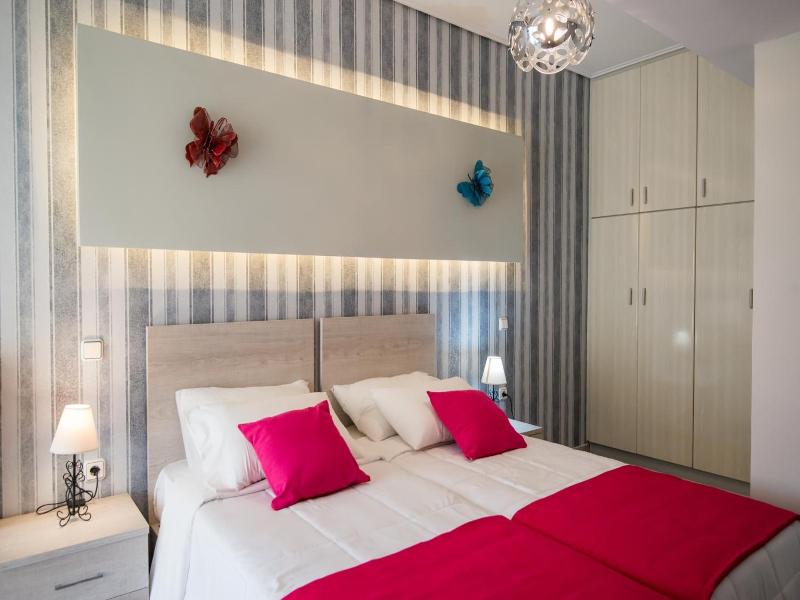 Birais Beach Studios image