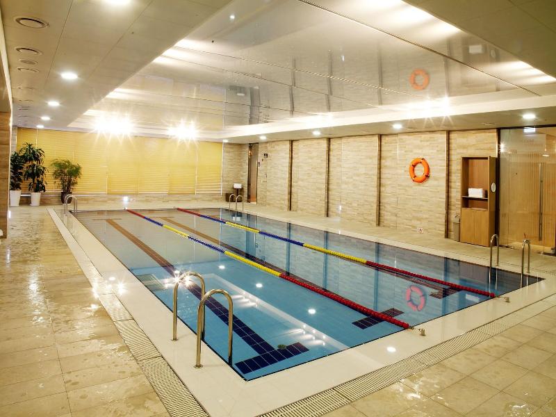 Stanford Hotel image