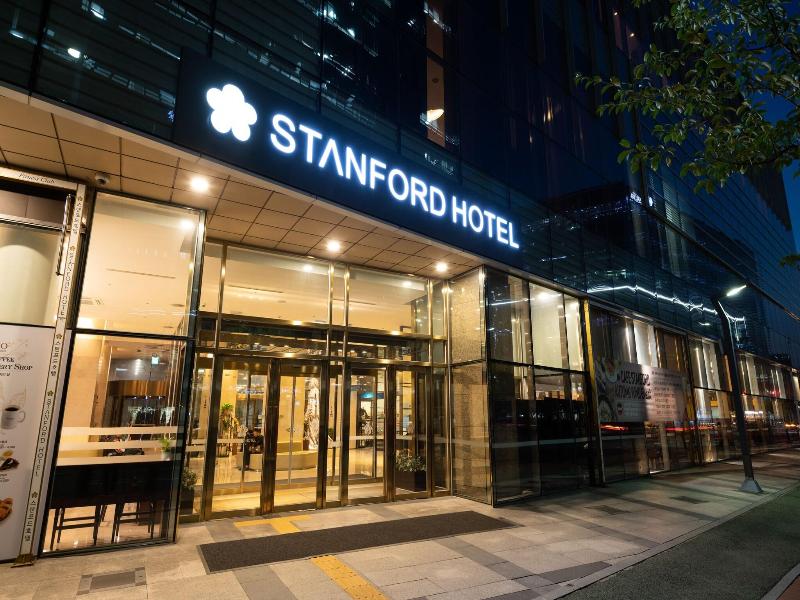 Stanford Hotel image