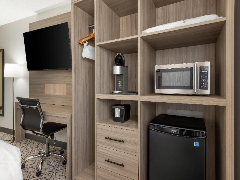Best Western Airport Inn image