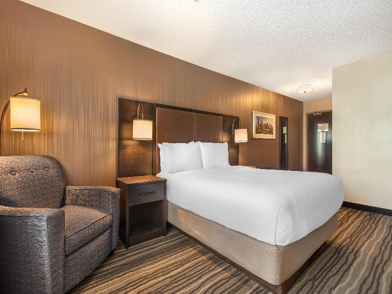 Best Western Plus Calgary Centre Inn image