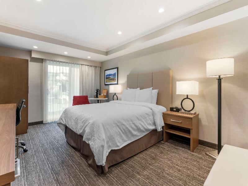 Best Western Plus Kelowna Hotel & Suites image