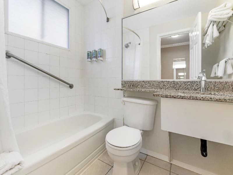 Best Western Inn at Penticton image