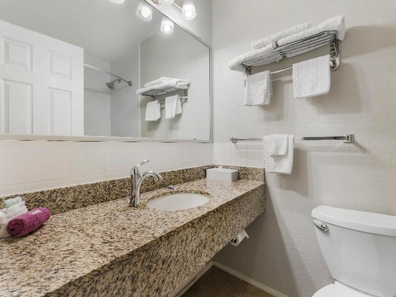 Best Western Inn at Penticton image