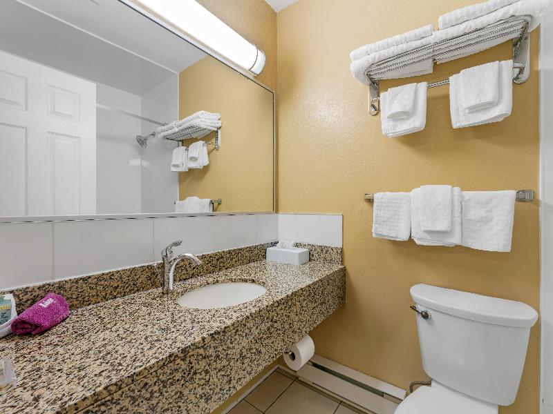 Best Western Inn at Penticton image