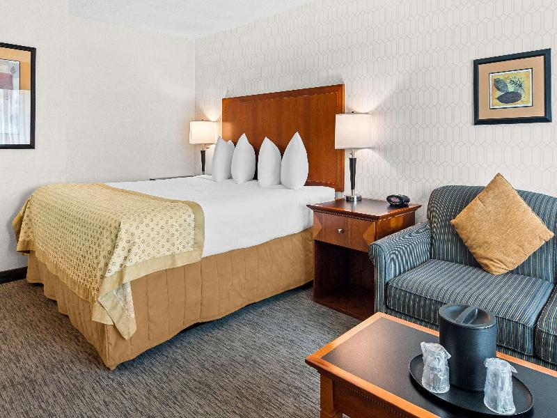 Best Western Plus Langley Inn image