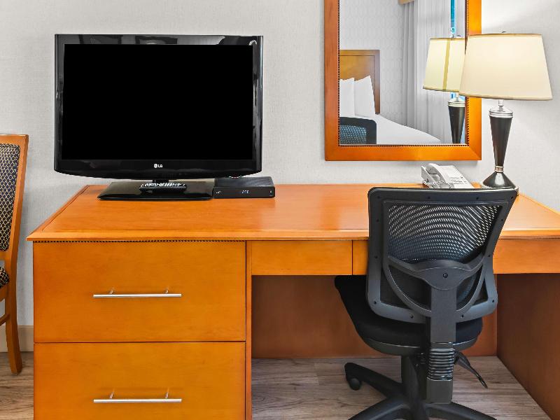 Best Western Plus Langley Inn image