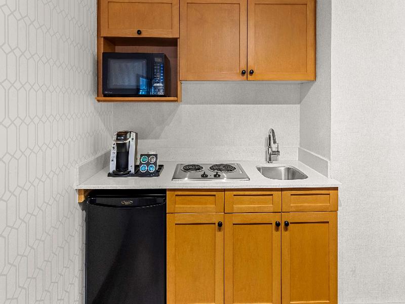 Best Western Plus Langley Inn image