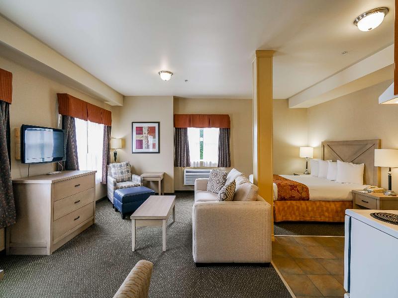 Best Western Peace Arch Inn image