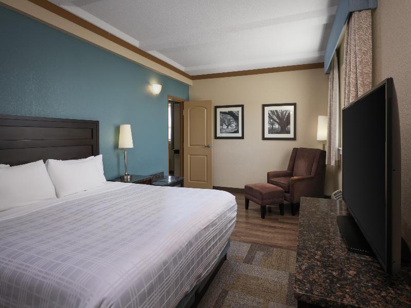 Best Western Plus Kamloops Hotel image