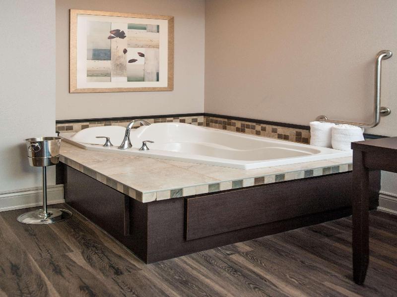 Best Western Plus Moncton image