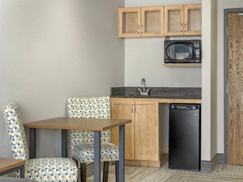 Best Western Plus Woodstock Hotel & Conference Cen image
