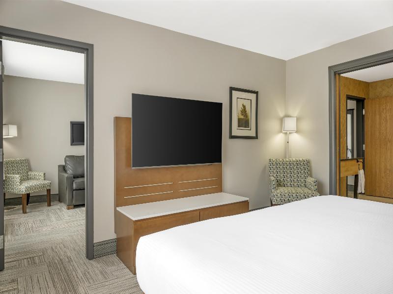 Best Western Plus Woodstock Hotel & Conference Cen image