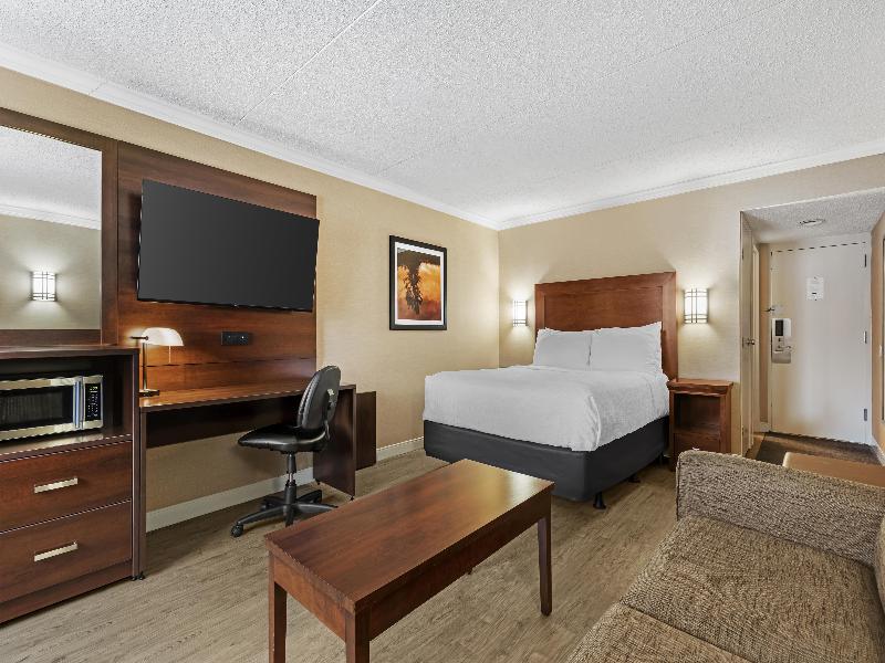 Best Western Plus Dryden Hotel & Conference Centre image