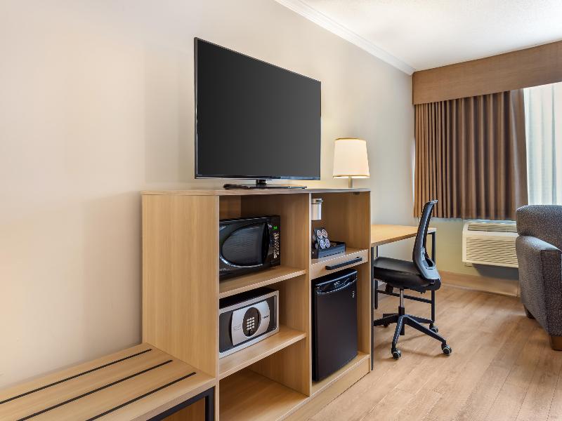Best Western Plus Ottawa City Centre image