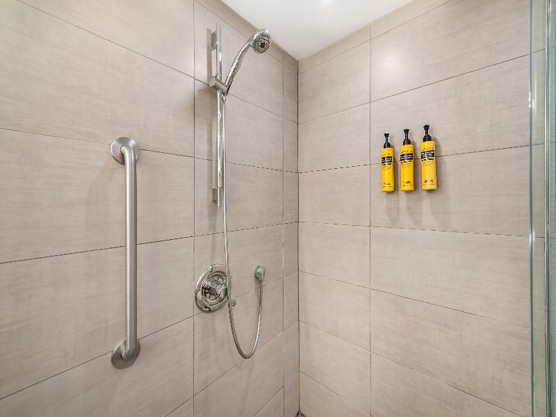 Best Western Plus Ottawa City Centre image