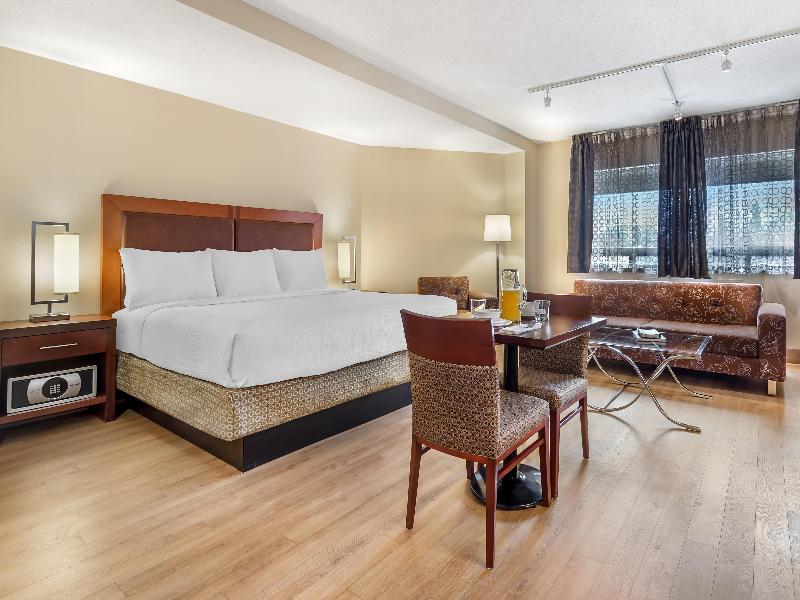 Best Western Plus Ottawa City Centre image
