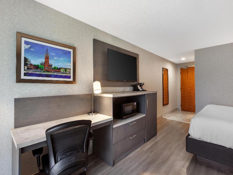 Best Western Belleville image