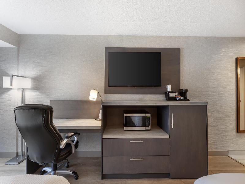 Best Western Belleville image