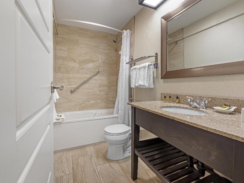 Best Western Plus Otonabee Inn image