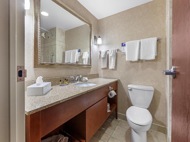 Best Western Plus Otonabee Inn image