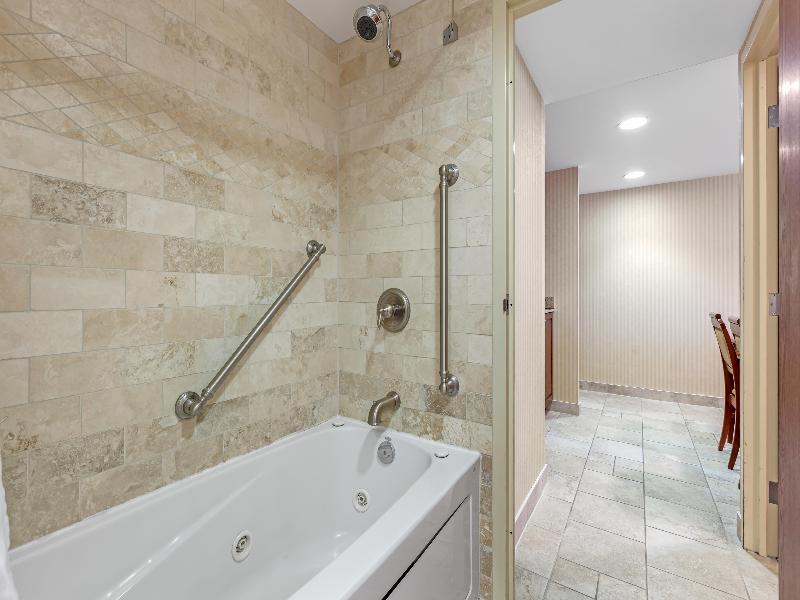 Best Western Plus Otonabee Inn image