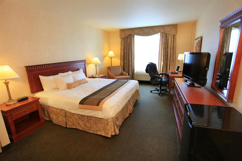MTL Express Montreal Airport Hotel