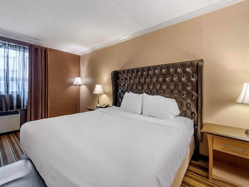 Best Western Marquis Inn & Suites image
