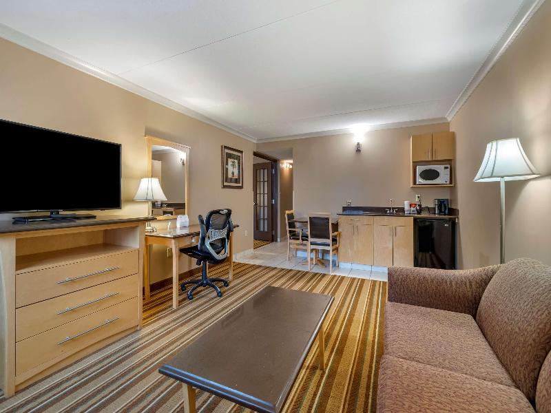 Best Western Marquis Inn & Suites image