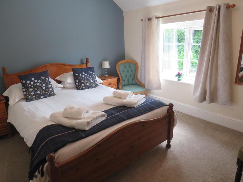 Ganton Greyhound Inn image