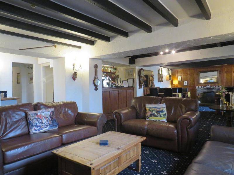 Ganton Greyhound Inn image