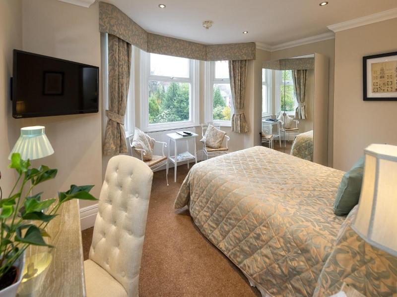 Lennox Lea Hotel & Apartments image
