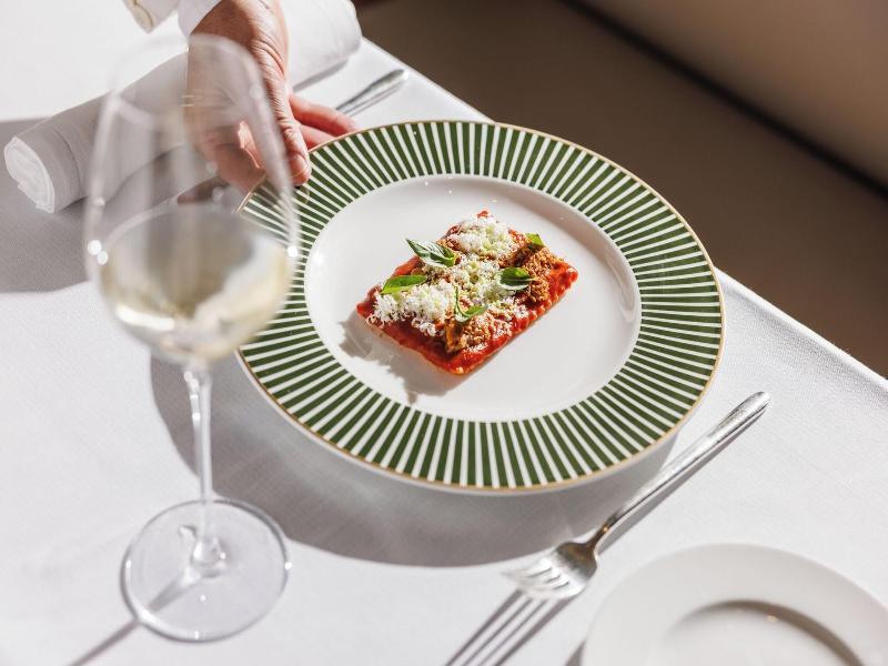 Marriott Hotel Rome Grand Flora image