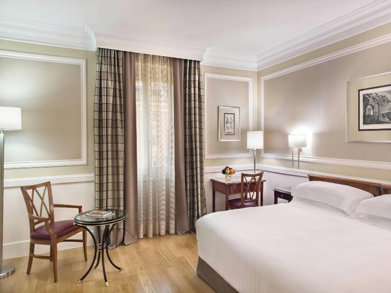 Marriott Hotel Rome Grand Flora image