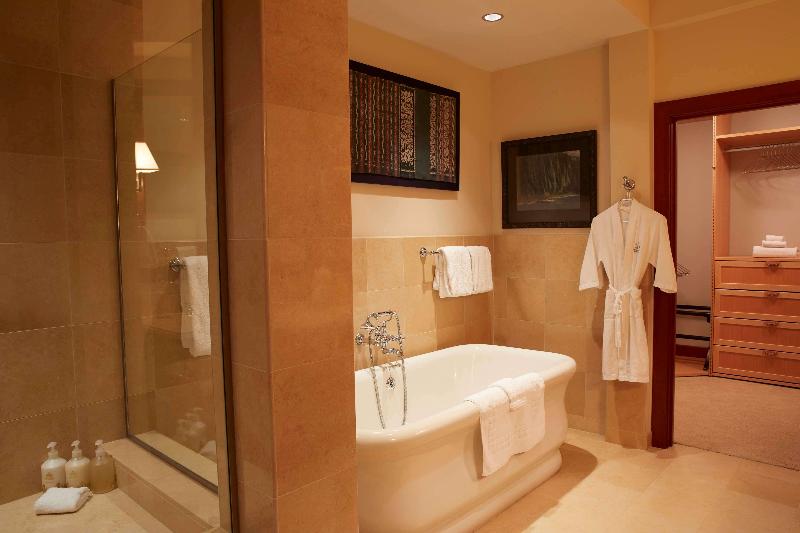 Wailea Beach Villas image