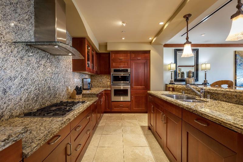 Wailea Beach Villas image