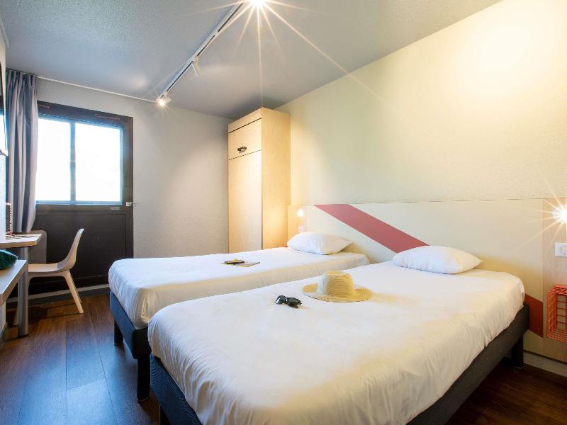 Ibis Budget Avignon Centre image