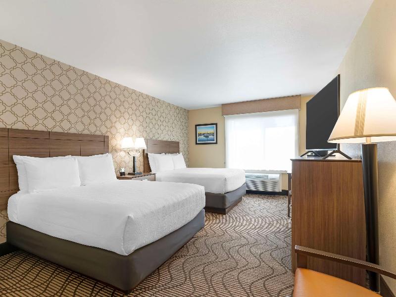 Best Western Plus Heritage Inn image