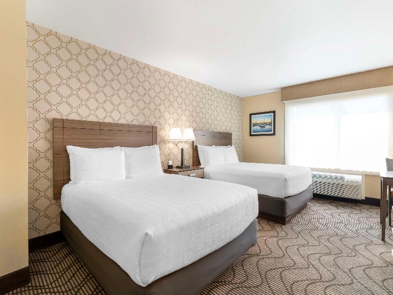 Best Western Plus Heritage Inn image