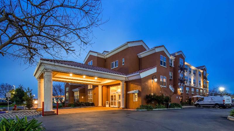 Best Western I-5 Inn & Suites image