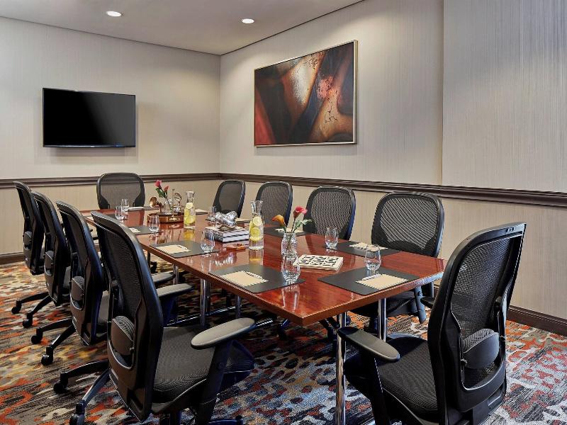Renaissance Chicago Glenview Suites Hotel image