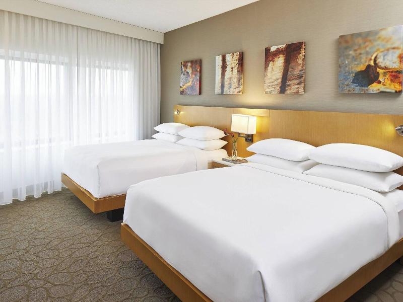 Renaissance Chicago Glenview Suites Hotel image
